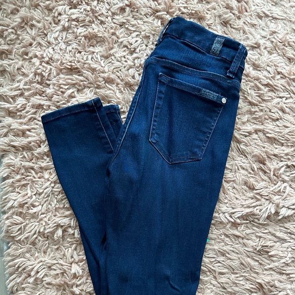Seven jeans. - Picture 1 of 3